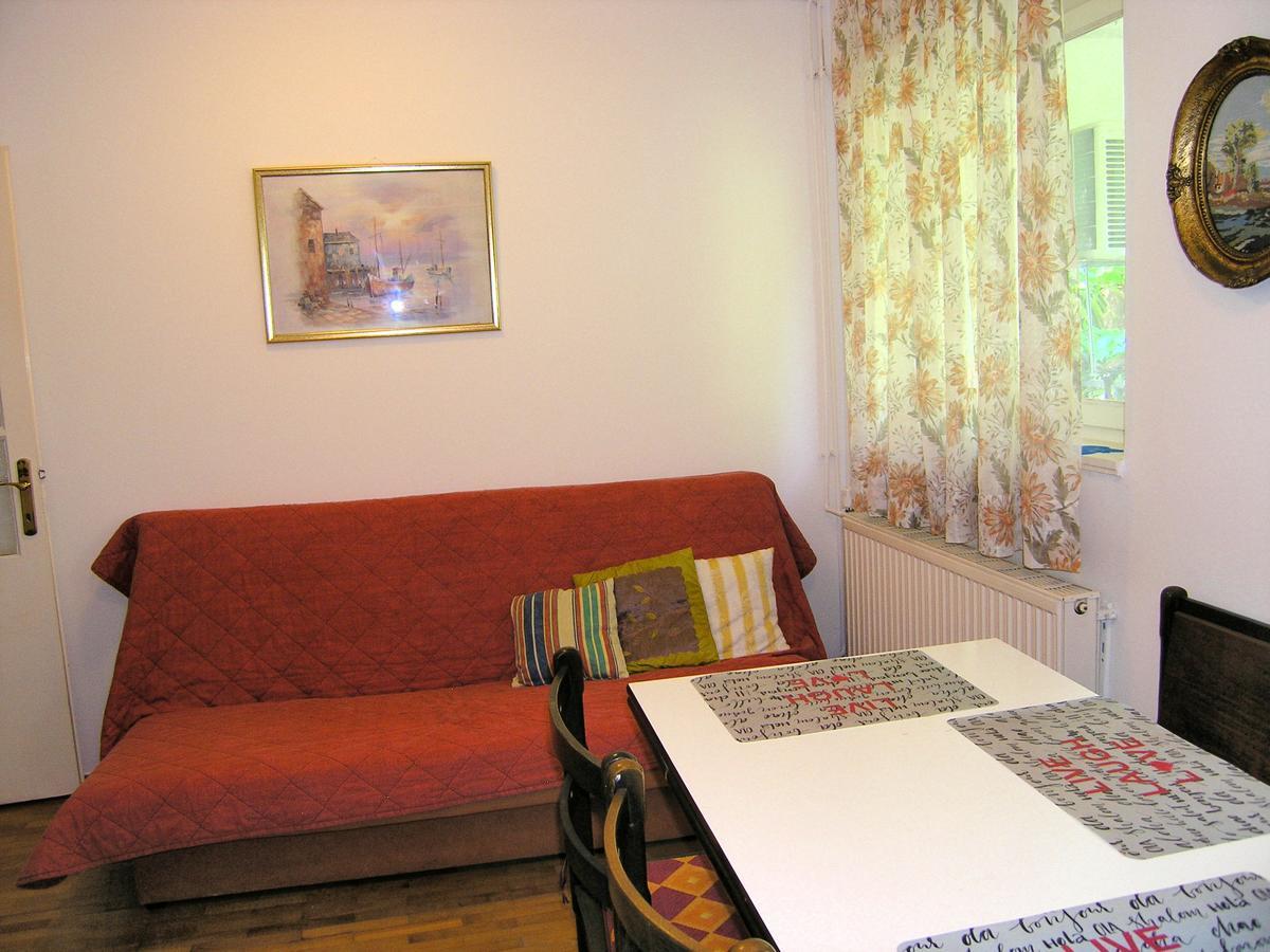 Apartmani Iskra Krk Town Εξωτερικό φωτογραφία